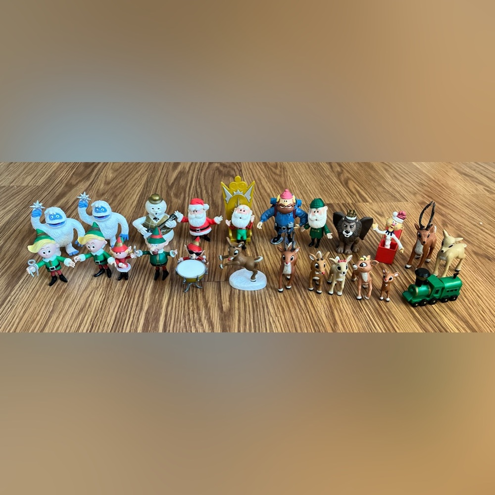 Vintage Rudolph Figure set